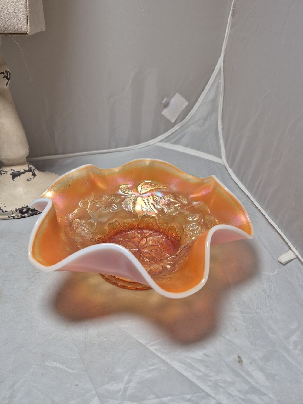 💥 Vintage Dugan Peach Opalescent Carnival Glass 6 Six Petals Bowl 7 1/2" Wide